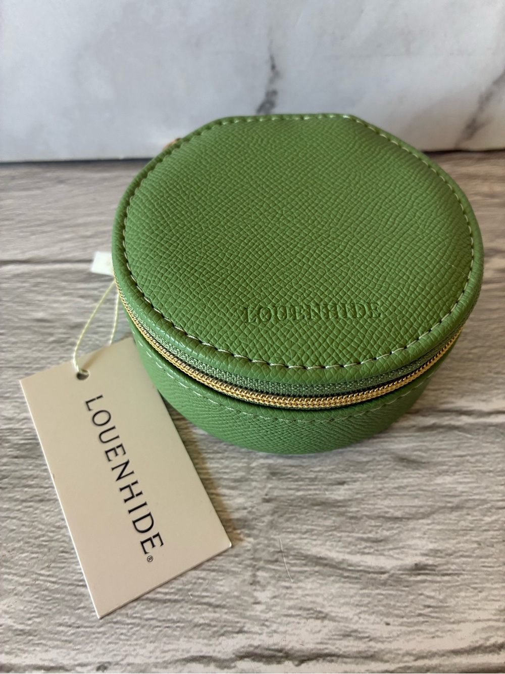 NWT Louenhide Sisco Pistachio Round Jewelry Case Travel Bag